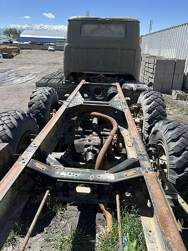 sp 4: ЗИЛ : | 1990 г. Фургон — 3