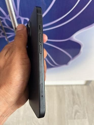 гармин саат: IPhone 15, Колдонулган, 128 ГБ, Black Titanium, Каптама, Кабель, Куту, 80 % — 3