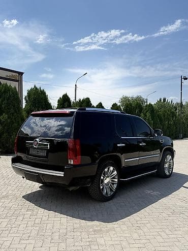 кадилак ескалейд: Cadillac Escalade: 2007 г., 6.2 л, Автомат, Газ, Внедорожник — 4