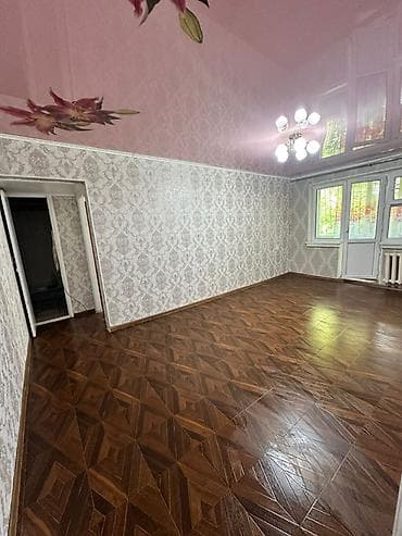 прайм холдинг: 2 комнаты, 43 м², 104 серия, 1 этаж, Косметический ремонт — 5