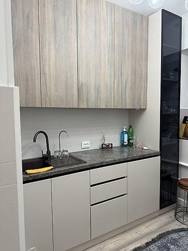 дверь с зеркалом: Двери для домов и квартир, Металлическая, Двухстворчатая, Со стеклом, цвет - Белый — 6