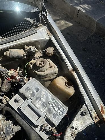 Mini: Mini : 1990 г., Механика, Бензин, Хэтчбэк — 6