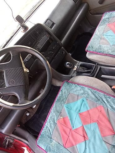 динам: Volkswagen Passat: 1991 г., 1.8 л, Механика, Бензин, Седан — 5