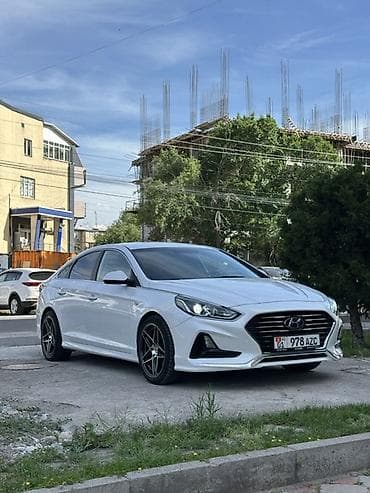 Hyundai Sonata: 2018 г., 2 л, Автомат, Газ, Седан