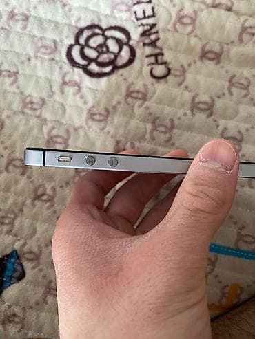 iphone se 32gb: IPhone SE, Новый, 128 ГБ, Space Gray, Зарядное устройство, Чехол, 100 % — 5