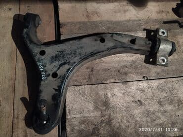 судно воздушная подушка суда воздушной подушке: Mitsubishi Elgrand E51 Нижний рычаг, Митцубиси Эльгранд Е51 нижний — 1