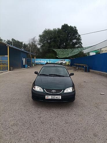 фаркоп на рав 4: Toyota Avensis: 2001 г., 1.8 л, Механика, Бензин, Универсал — 1