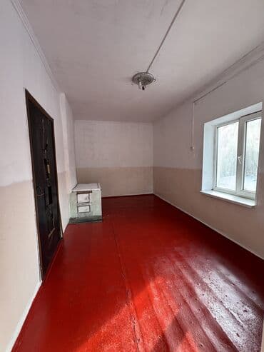 бишкек дом продаётся: Сдаётся жилое помещение с отдельной комнатой Характеристики: - — 4