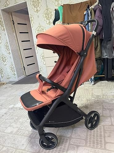 Балдар дүйнөсү: Продаю коляску ! New Luх легкая и маневренная удобная . Главное — 2