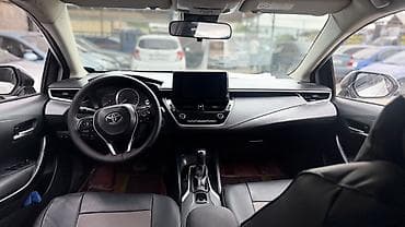 Унаа сатуу: Toyota Corolla: 2022 г., 1.8 л, Гибрид, Седан — 5