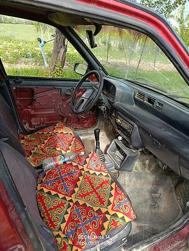 Транспорт: Daewoo Tico: 1996 г., Кол менен иштөөчү, Хетчбек — 4