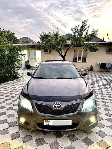 corolla 2004: Toyota Camry: 2011 г., 2.5 л, Автомат, Бензин, Седан — 2