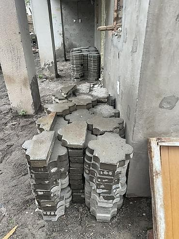 прайс лист на бетонные работы 2022: Тротуарная плитка «Четырёхлистник» (фигурная) 1 шт 25 сом Состоянии — 3