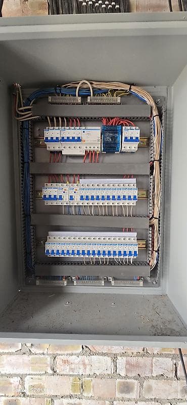 technical support engineer: Услуги электрика с опытом 6 лет большой опыт на больших стройках дома — 1