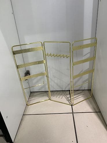 теплые шапки: Лотки и кейсы для демонстрации и хранения украшений. - Серый лоток с — 6