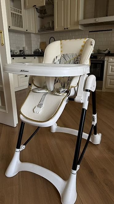 small table: Продаю б/у детский стульчик для кормления Skillmax в отличном — 1