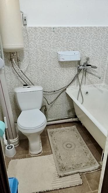 Аренда квартир: Уютная комната в г. Каракол Адрес: ул. Абдрахманова, 127 (напротив — 5