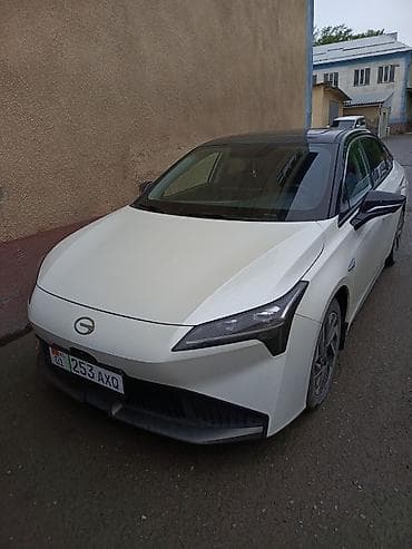 GAC Aion S Plus — электрический седан с динамичным дизайном и