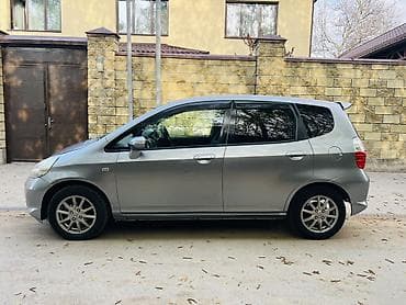 e star: Honda Fit: 2005 г., 1.3 л, Вариатор, Бензин, Хэтчбэк — 4