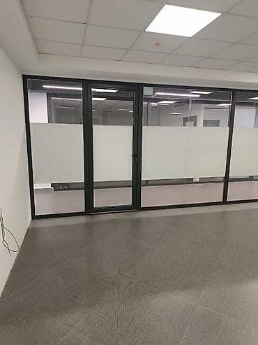 пл: Бц Евразия Сдаётся офисное помещение Площадь: 90 м2 Помещение — 5