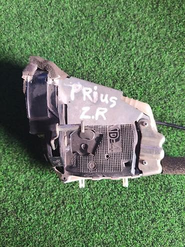 prius plus: Замок двери Toyota 2014 г., Б/у, Оригинал, Япония — 1