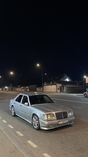 Продажа авто: Mercedes-Benz E-Class: 1995 г., 3.2 л, Автомат, Бензин, Седан — 4