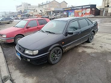 Volkswagen Passat: 1994 г., 1.8 л, Механика, Седан at lalafo.kg Volkswagen Passat: 1994 г., 1.8 л, Механика, Седан
