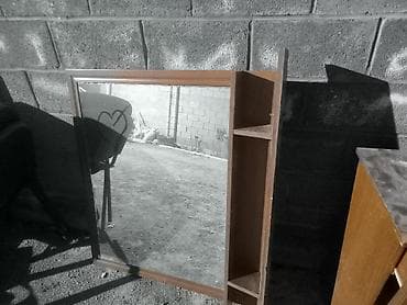 полки для салона красоты: Туалетный столик, С зеркалом, цвет - Коричневый, ЛДСП — 3