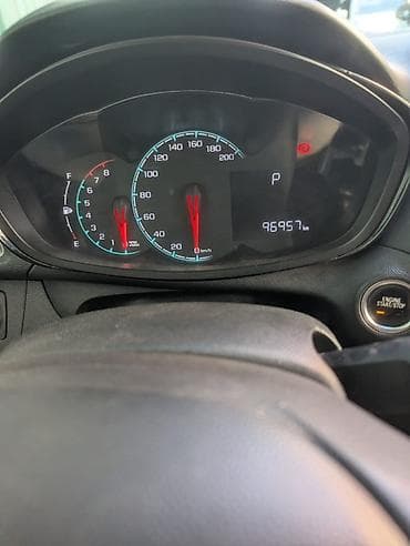 Продажа авто: Chevrolet Spark: 2020 г., Автомат, Бензин, Хэтчбэк — 3