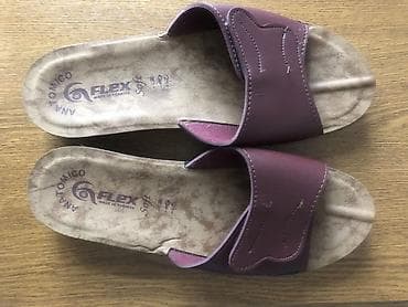 Өтүктөр: Продаю шлепанцы размер 39 - 40 цена 600 сом — 1