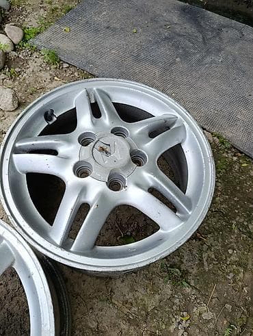Диски: Литые Диски R 15 Honda, Комплект, отверстий - 5 — 5