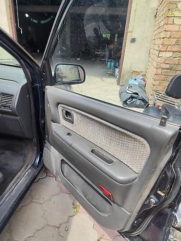Унаа сатуу: Mitsubishi Space Wagon: 1995 г., 1.8 л, Кол менен иштөөчү, Бензин, Вэн/Минивэн — 8