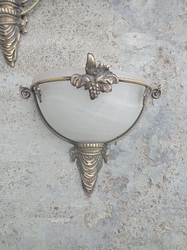 Настенные светильники из металла количество 5 шт. Цена за все