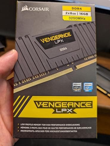 Оперативная память (RAM) для ПК, Б/у, Corsair, 16 ГБ, DDR4, 3200 МГц