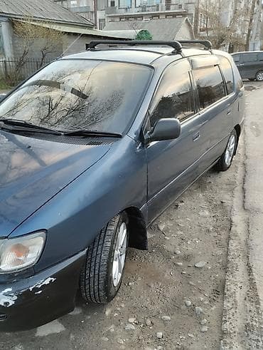 бензин сатылат: Toyota Ipsum: 1996 г., 2 л, Автомат, Бензин, Вэн/Минивэн — 2