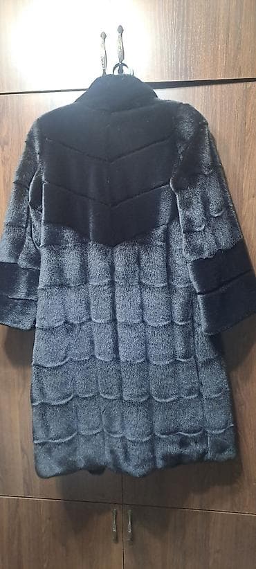 Шубы: Шуба в отличном состоянии — 3