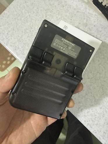 Sony PlayStation: Портативная ретро-приставка Anbernic RG35XX - Экран: IPS, полные — 6