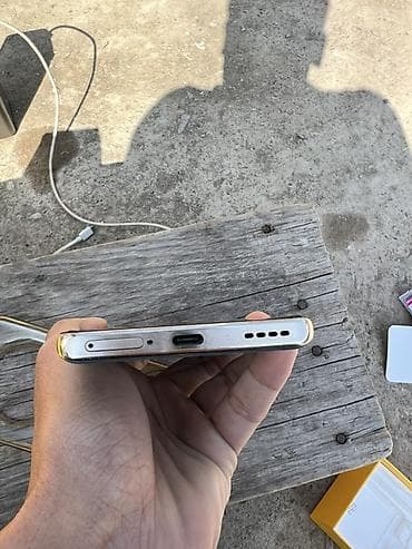 редим 10 а: Realme Б/у, 512 ГБ, цвет - Синий — 1