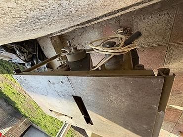 Контейнеры: Деровообрабатывающий станок (УДС) без ЧПУ, Б/у, В наличии — 4