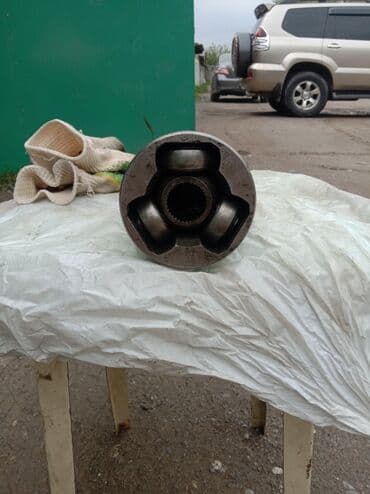 Граната Внутренняя Toyota 2002 г., Б/у, Оригинал, Япония at lalafo.kg Граната Внутренняя Toyota 2002 г., Б/у, Оригинал, Япония