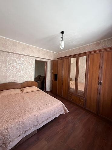 2 8: 3 комнаты, 50 м², Индивидуалка, 5 этаж, Косметический ремонт — 2