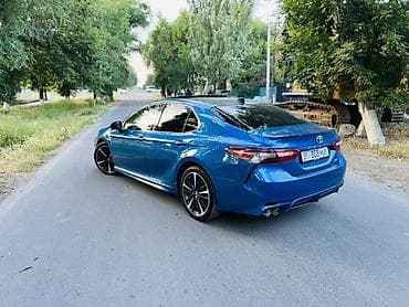 бизнес машина: Toyota Camry: 2018 г., 3.5 л, Автомат, Бензин, Седан — 4