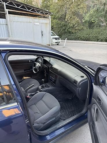 transporter multivan: Volkswagen Passat: 2004 г., 2 л, Механика, Бензин, Седан — 6