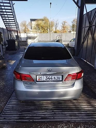 2 gz: Lexus ES: 2011 г., 3.5 л, Автомат, Бензин, Седан — 7