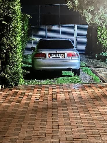 машина маз: Mazda 626: 1993 г., 2 л, Седан — 5