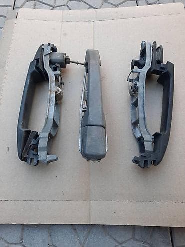 дверные карты мерседес w124: Продаю дверные ручки на Мерседес W124 — 3