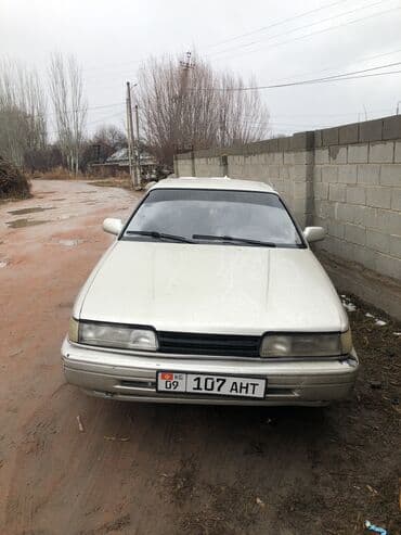 audi 80 универсал: Mazda 626: 1991 г., 2 л, Механика, Бензин, Хэтчбэк — 1
