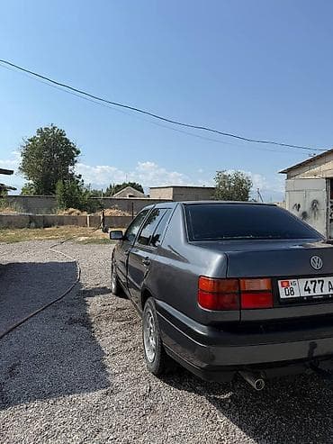 fix look: Volkswagen Vento: 1994 г., Седан — 6