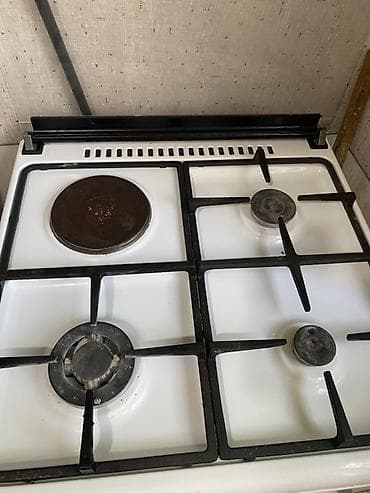 fire maple: Газовая плита Ferre с духовкой - Рабочая поверхность: 4 конфорки (3 — 2