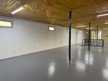 Сдаётся в аренду просторное помещение 200м2 Характеристики и